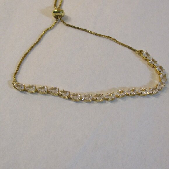 New NWOT Rachel Zoe Adjustable Pear Shaped Cubic Zirconia Tennis Bracelet - Picture 2 of 5
